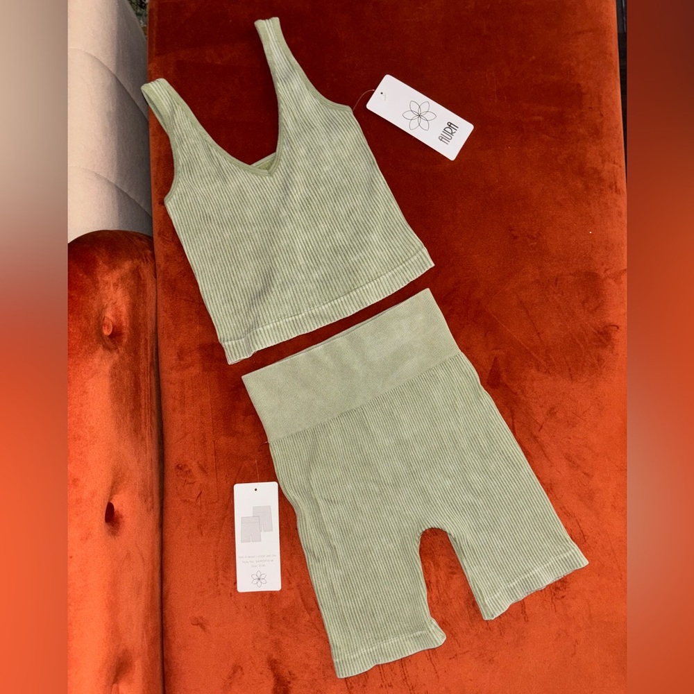 New With Tags Green Ribbed Athleisure Set (shorts and tank top included!)